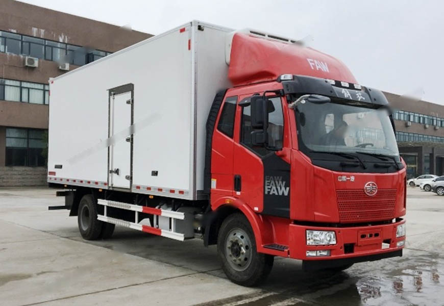 (廂長(zhǎng)5.2米)解放J6F冷藏車(chē)